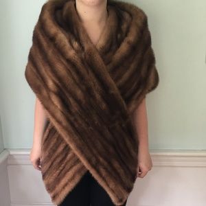 Luxurious Vintage Mahogany Mink Fur Stole